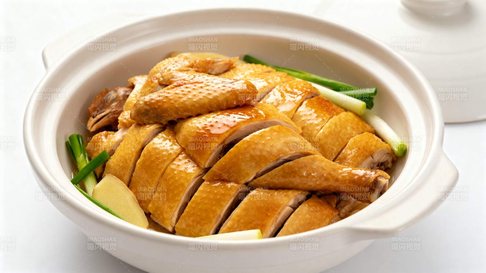 美味烤鸭配青葱图片