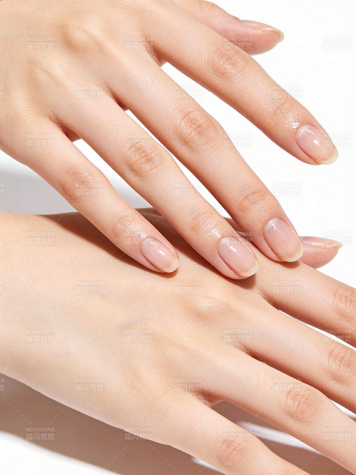 柔美手部特写图片