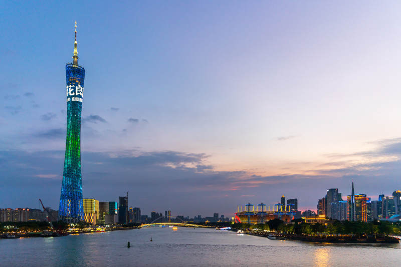 广州塔夜景璀璨图片