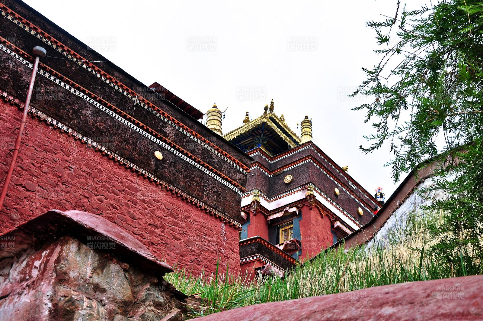 西藏扎什伦布寺图片