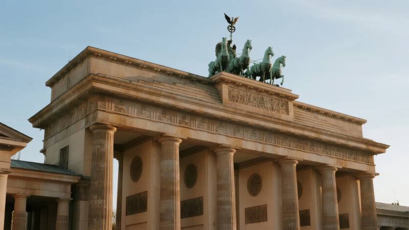 凯旋门雕塑图片