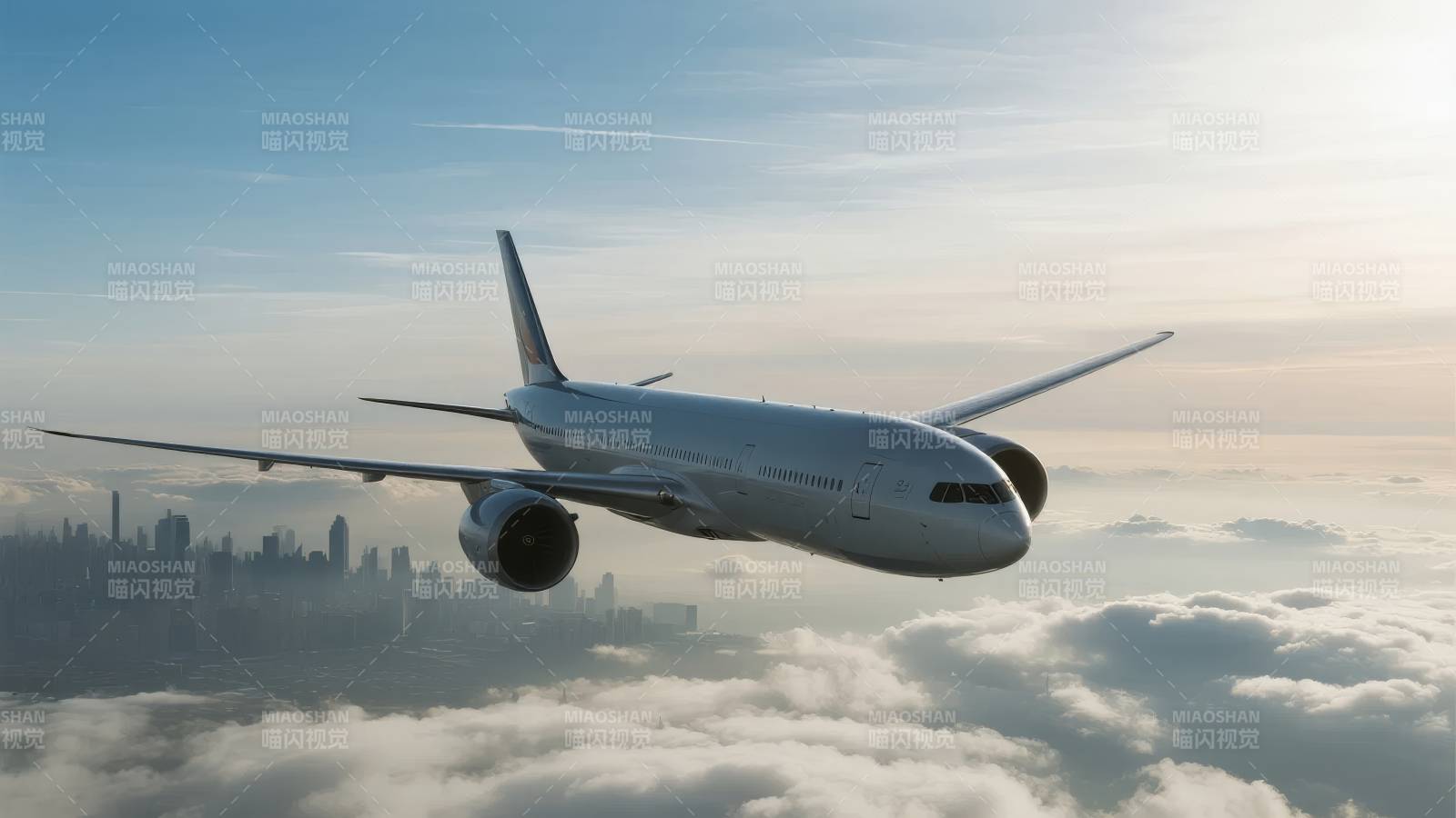 飞机翱翔云海之上图片