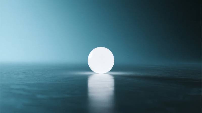 月光静谧水面图片