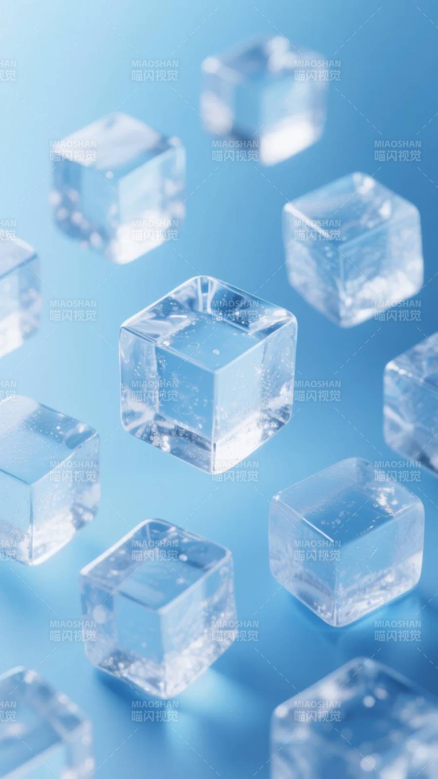冰立方晶莹剔透图片