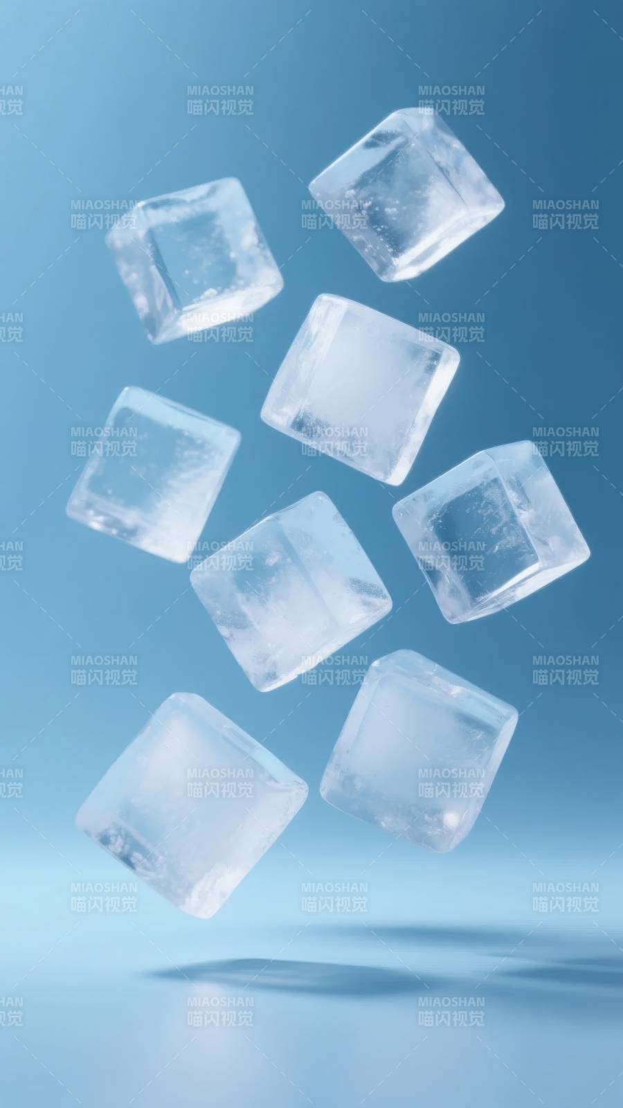 冰块飘浮图片