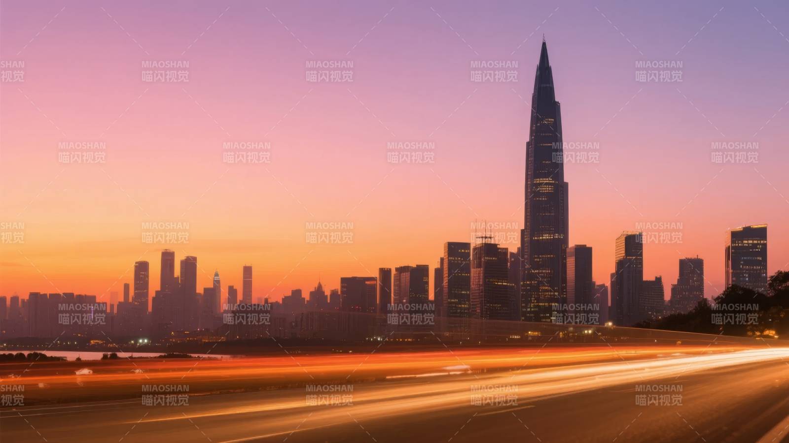 城市黄昏天际线图片