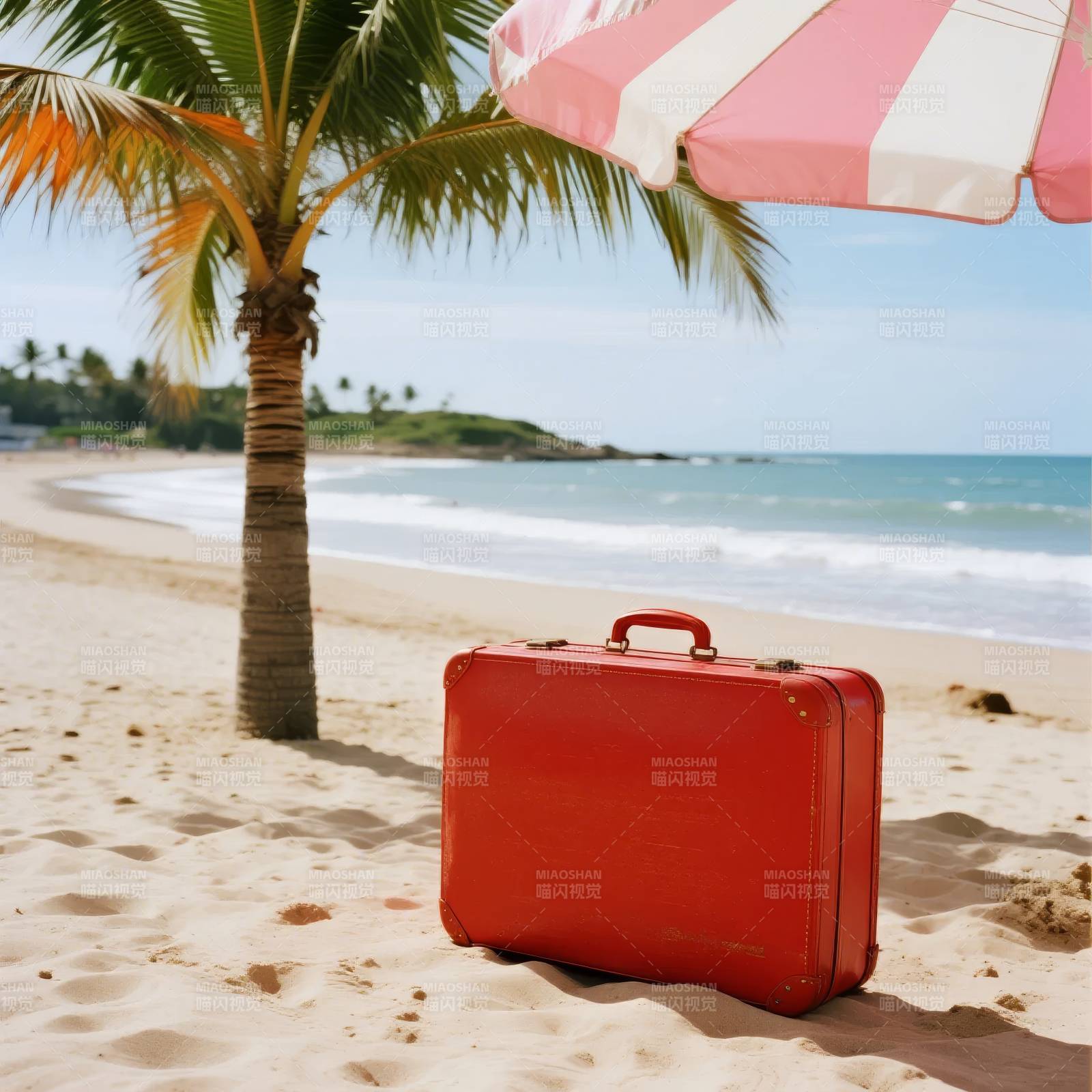 沙滩上的红色行李箱图片