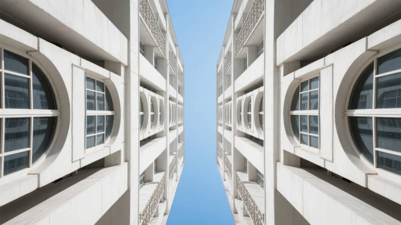 现代建筑对称之美图片