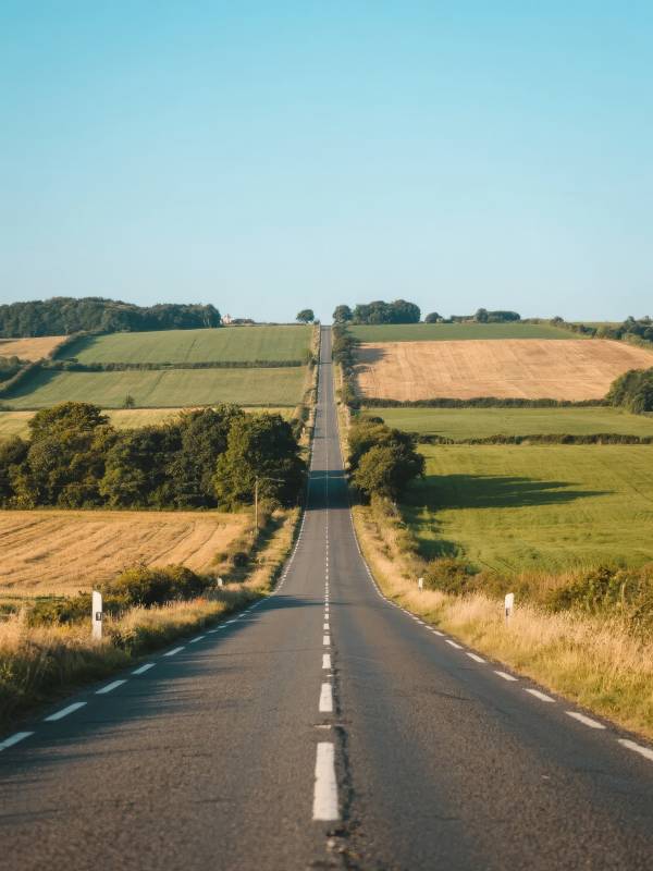乡间公路延伸远方图片