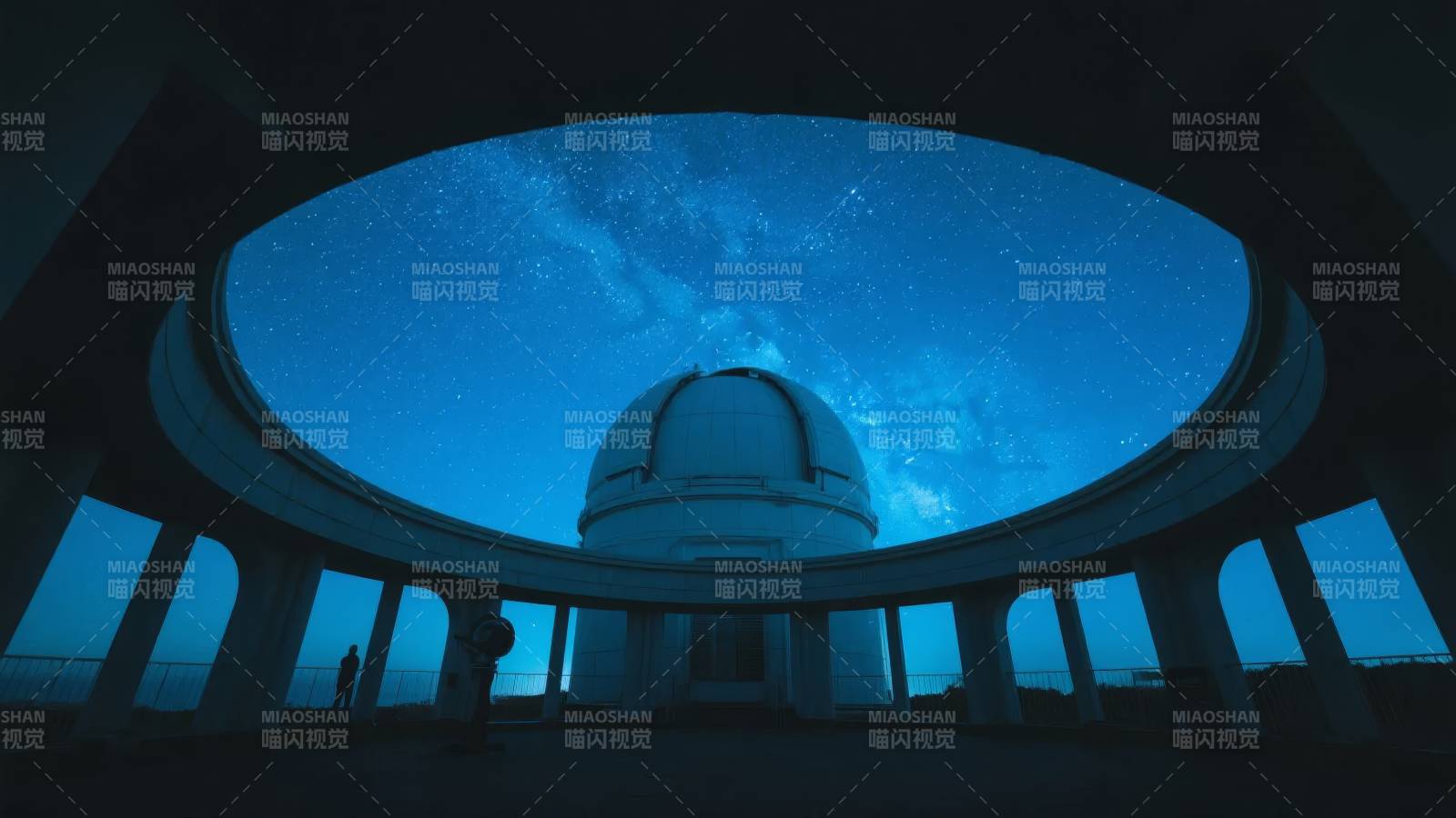 星空下的天文台图片