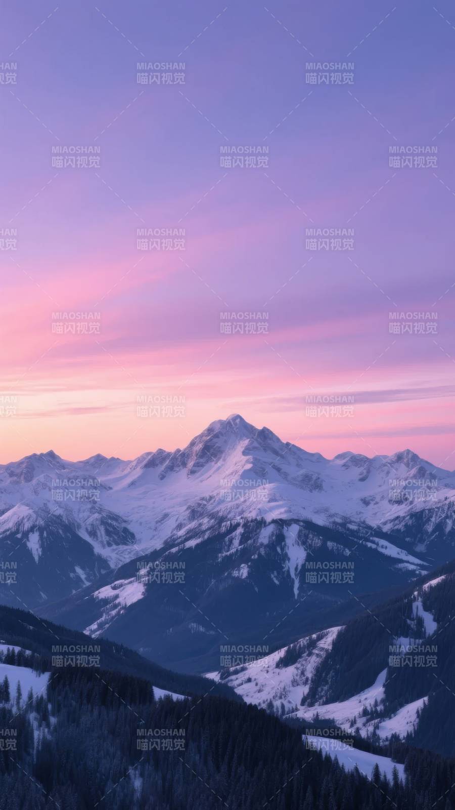 雪山日落美景图片