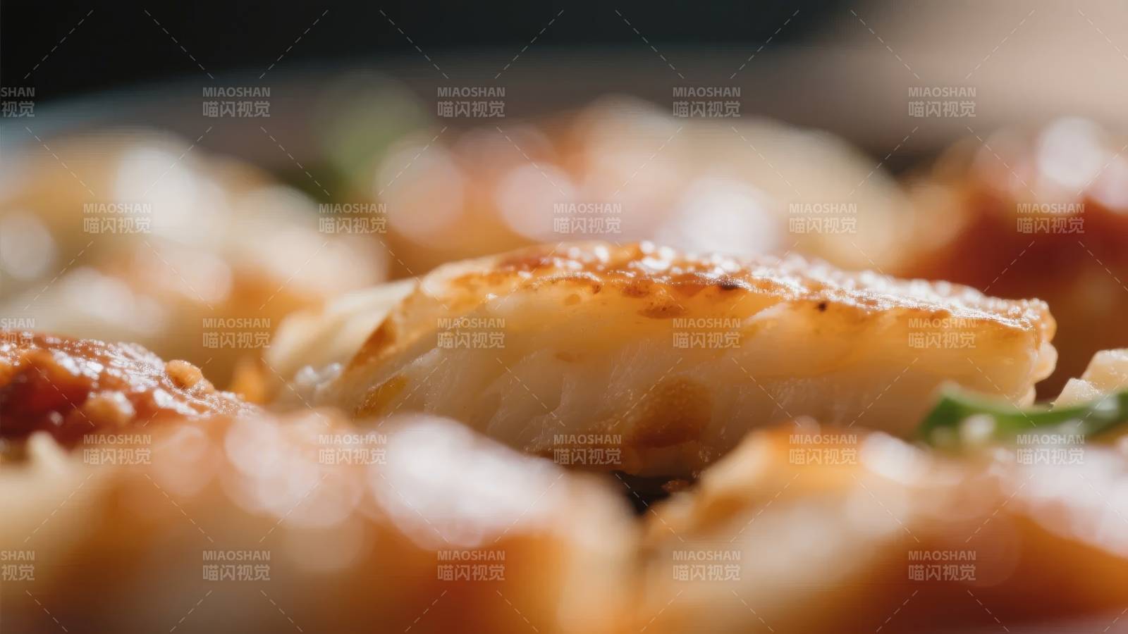 金黄煎鱼片图片