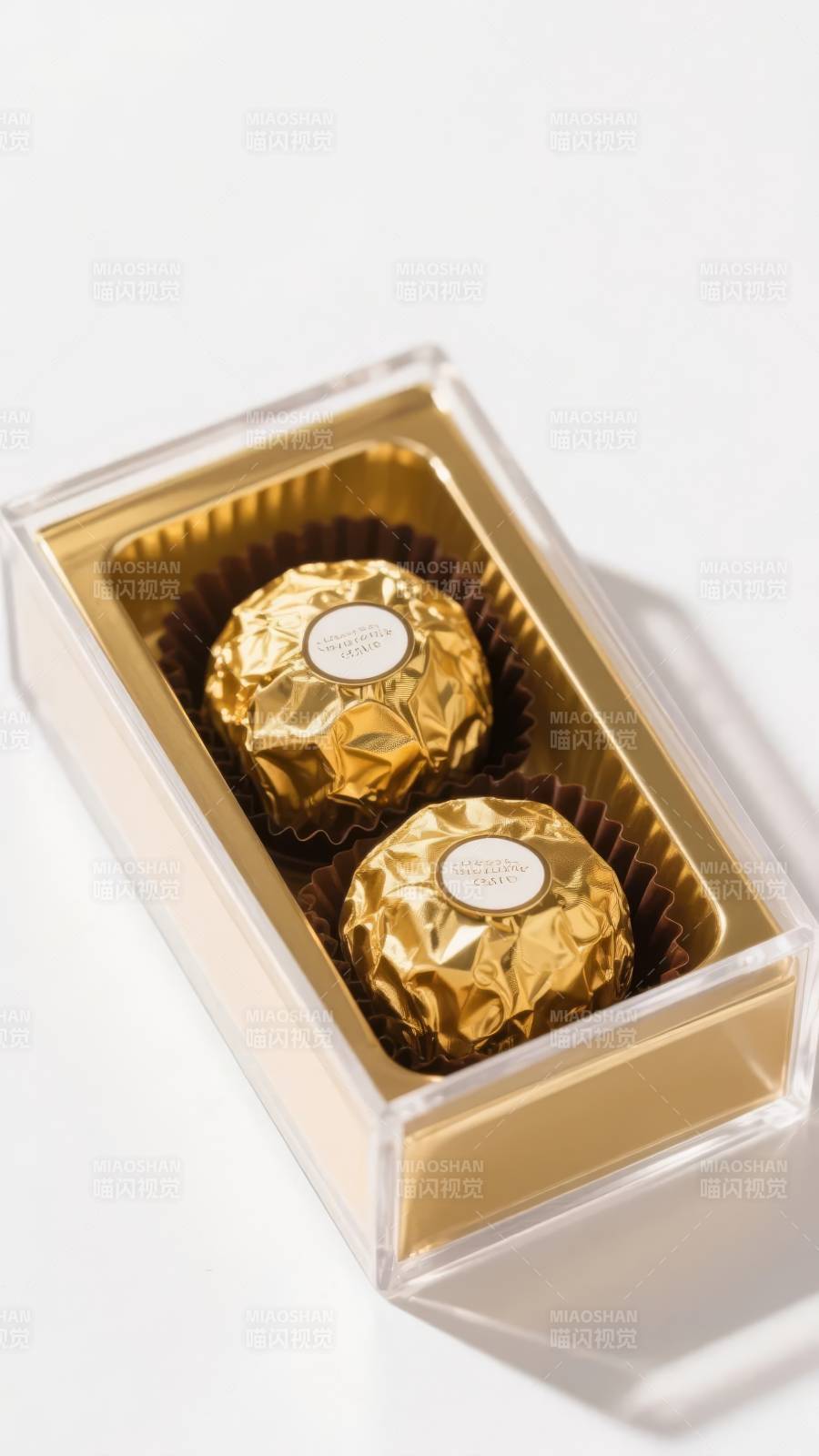 金色巧克力礼盒图片