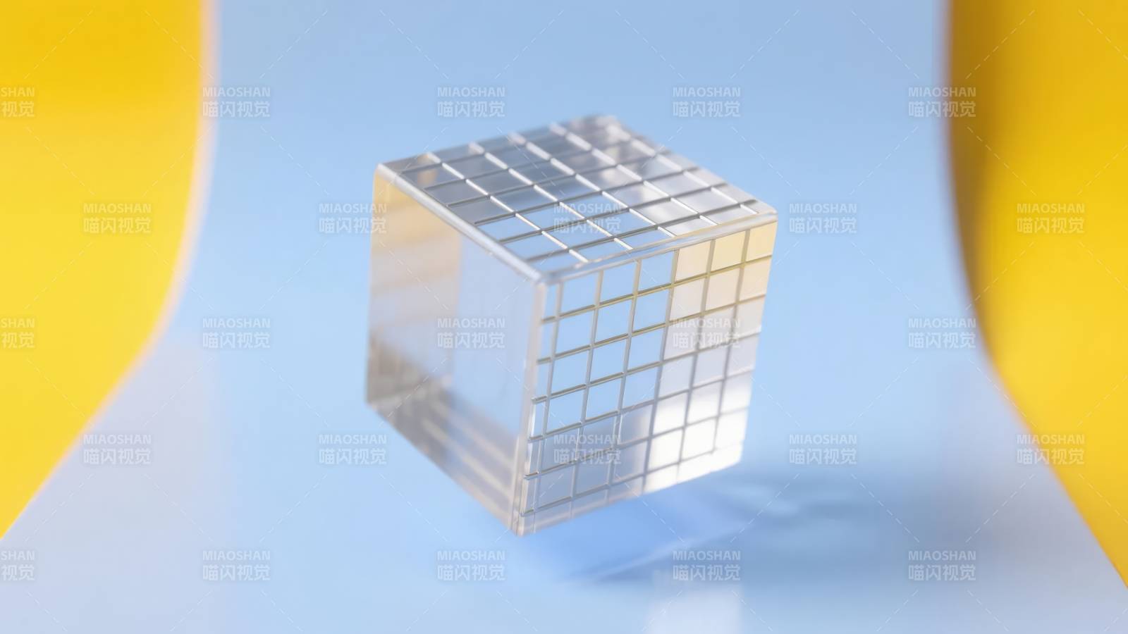 透明立方体悬浮图片