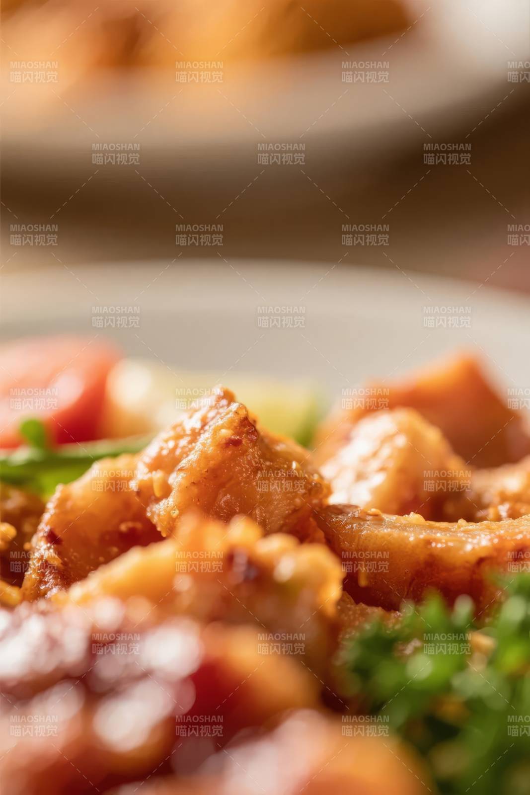 金黄酥脆炸鸡块图片