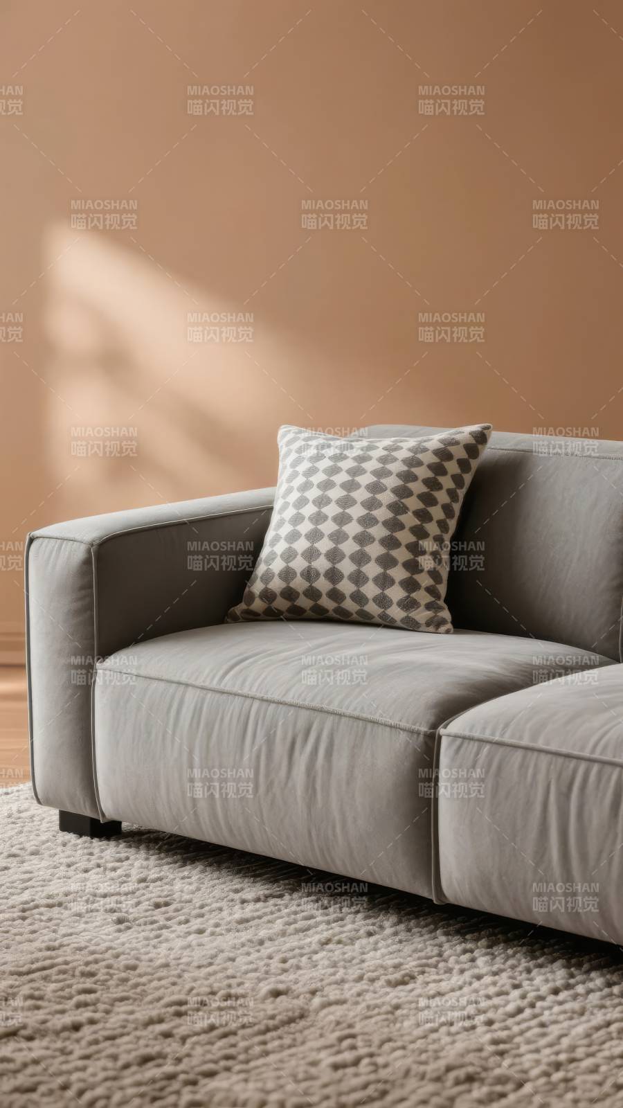 简约沙发静谧时光图片