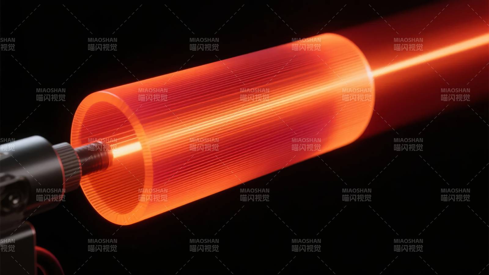 激光发射器特写图片