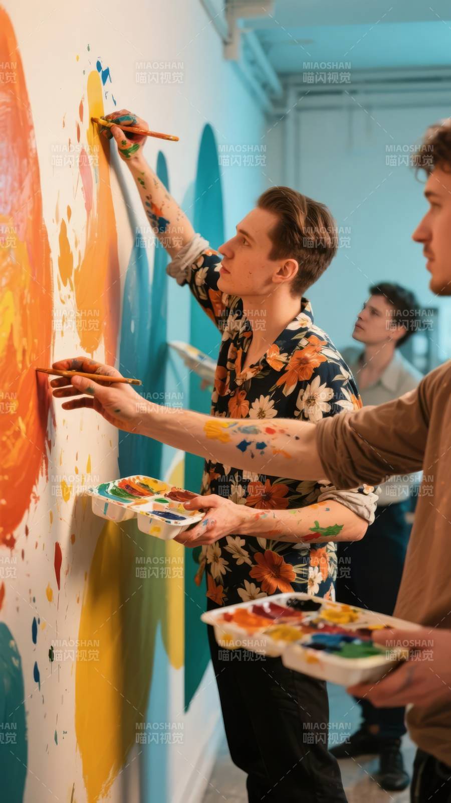 墙绘创作瞬间图片