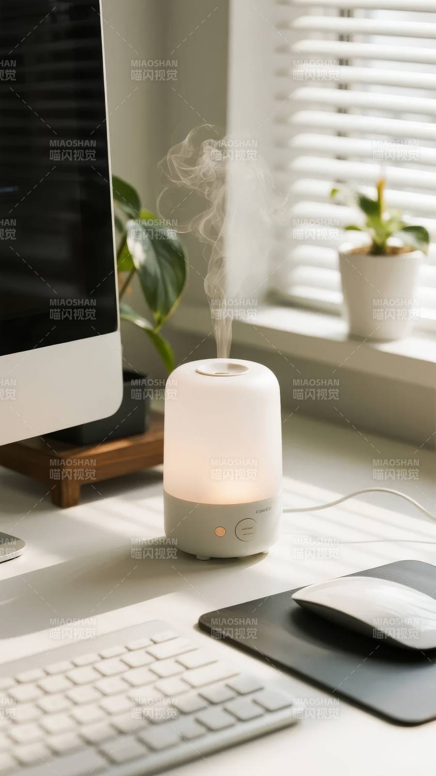 桌面香薰加湿器图片