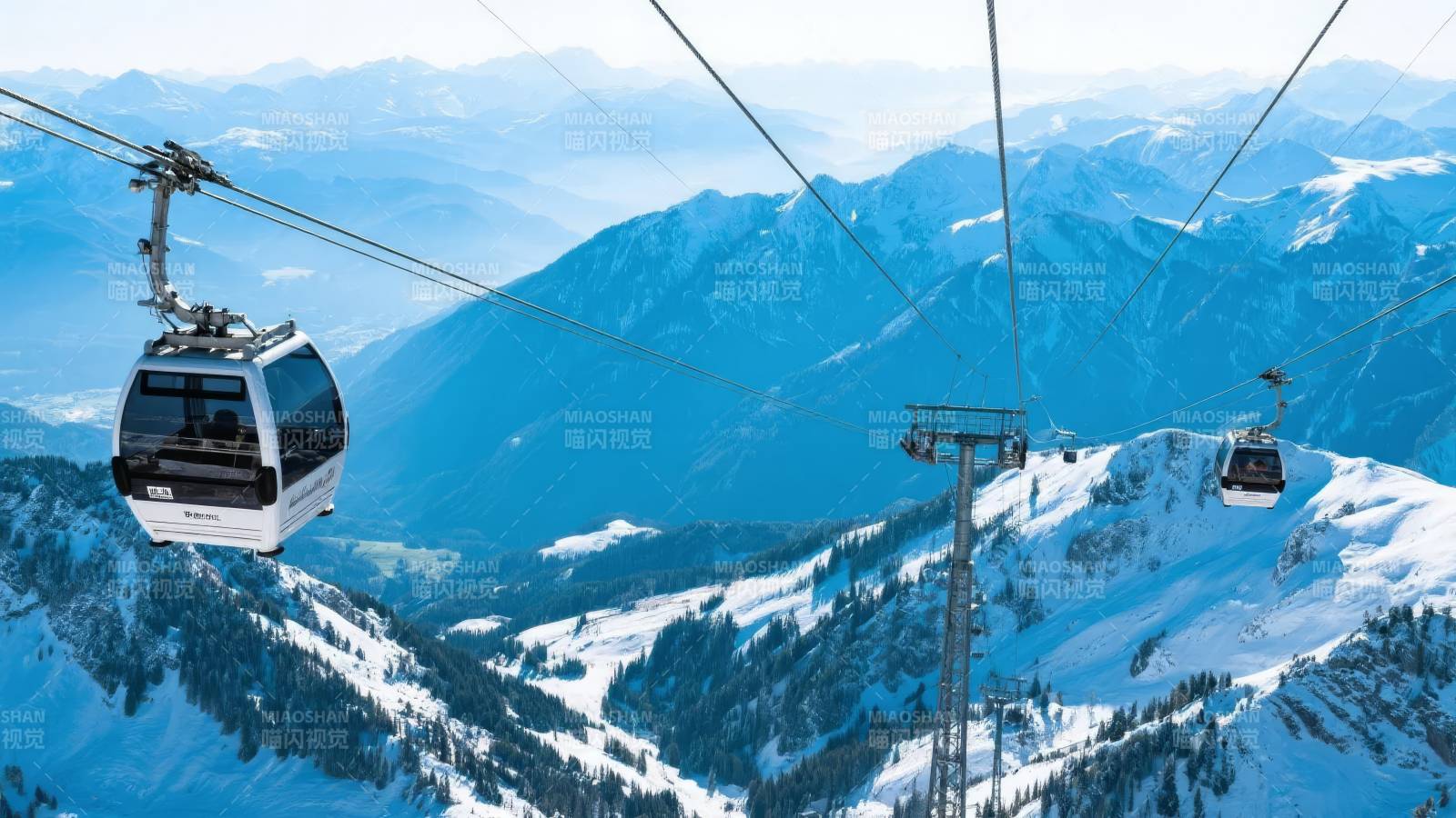 雪山缆车美景图片
