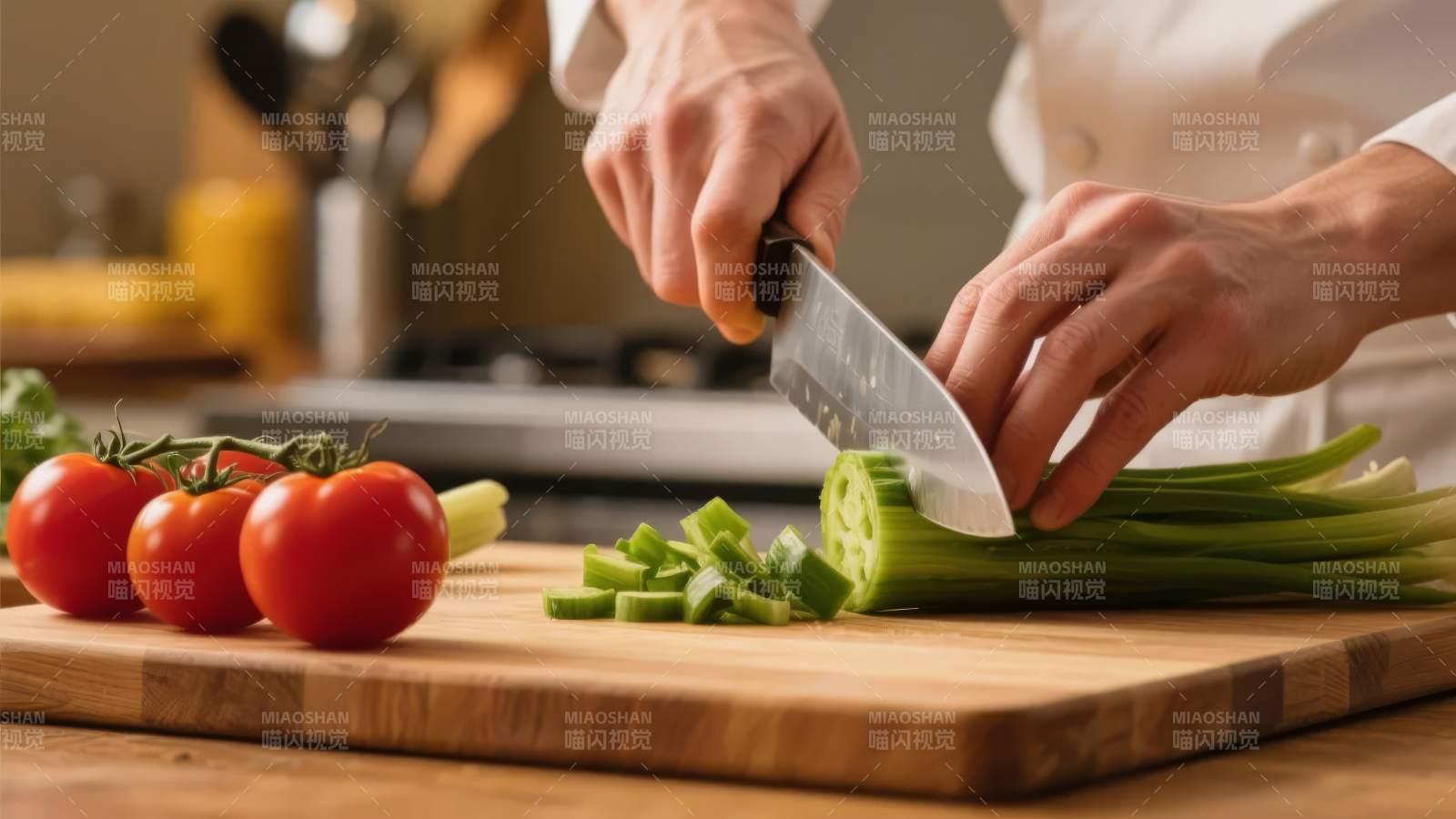 切菜准备食材图片