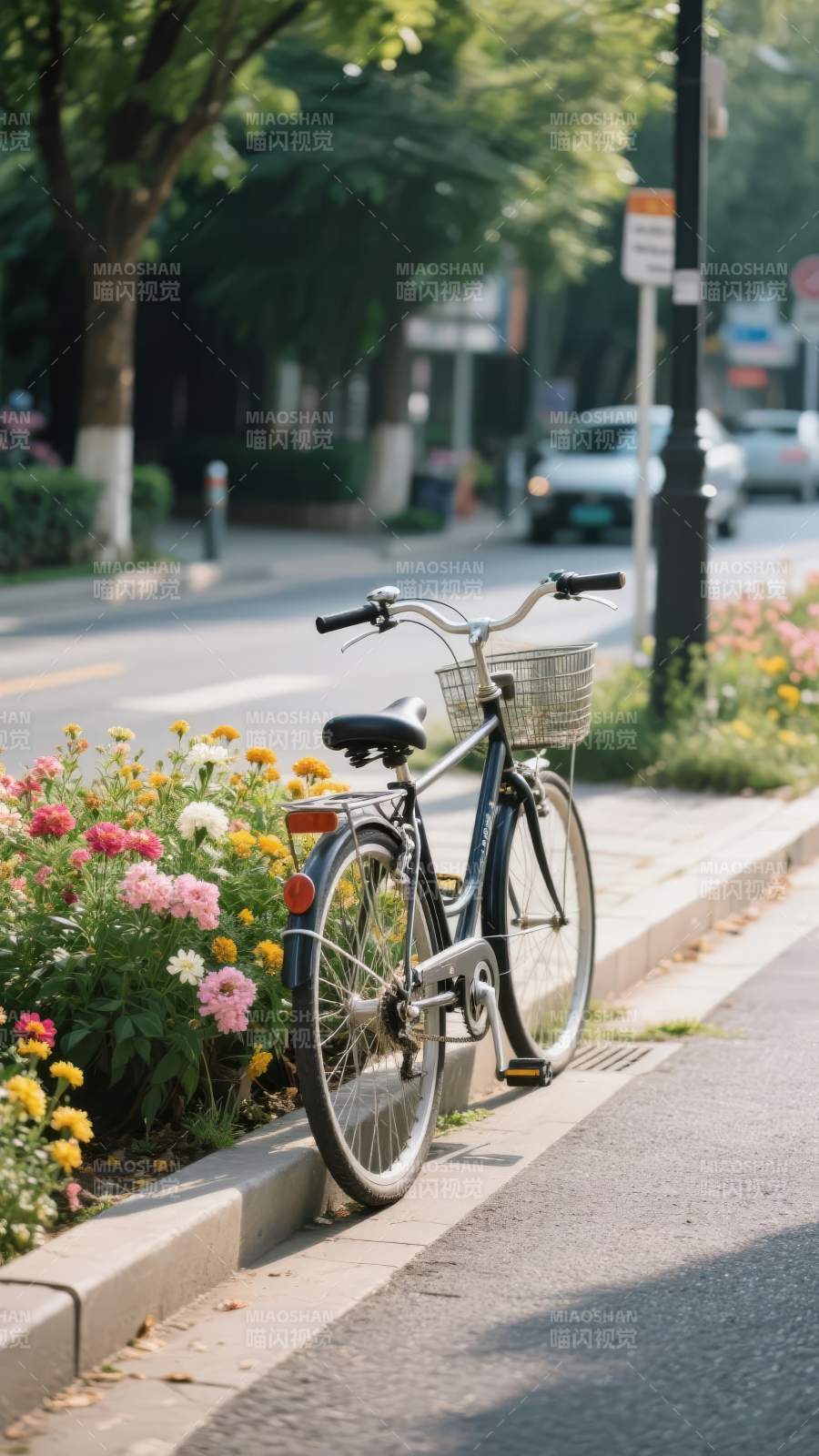 花畔单车静停图片