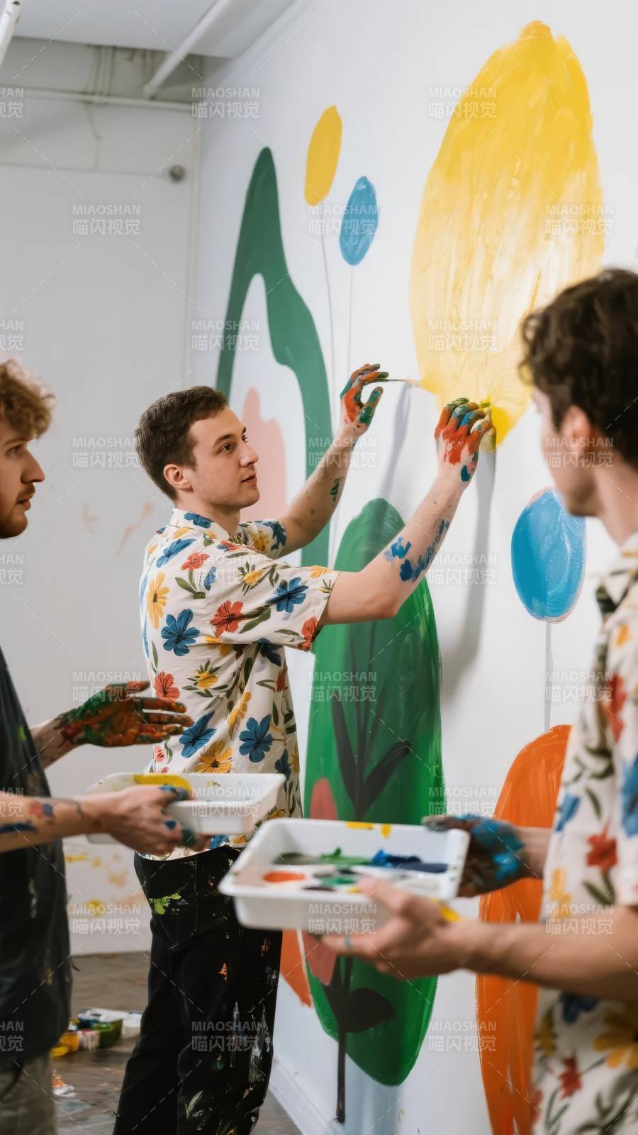 共同创作壁画图片