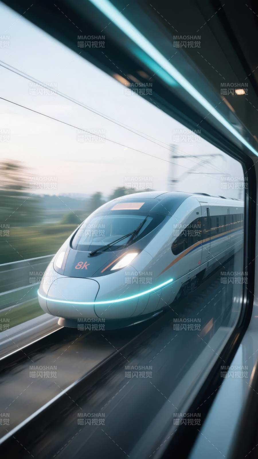 高速列车疾驰而过图片