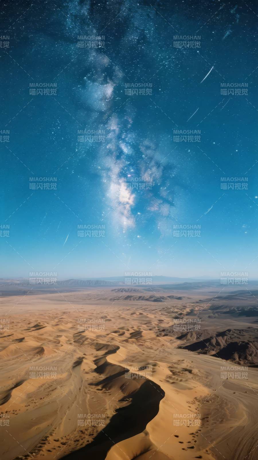 星河沙漠夜景图片