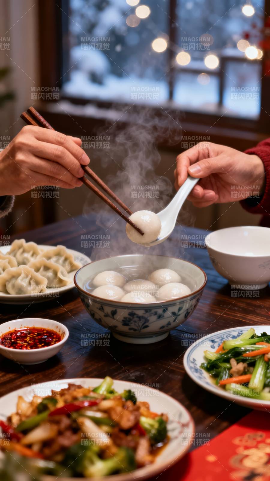 冬日暖食 团圆时刻图片