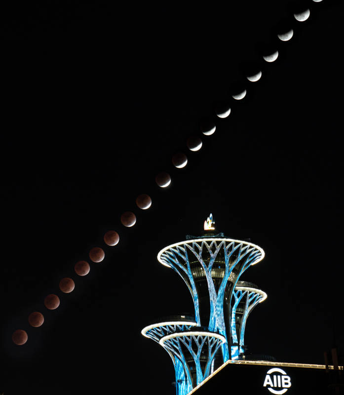 月食奇观夜景图片