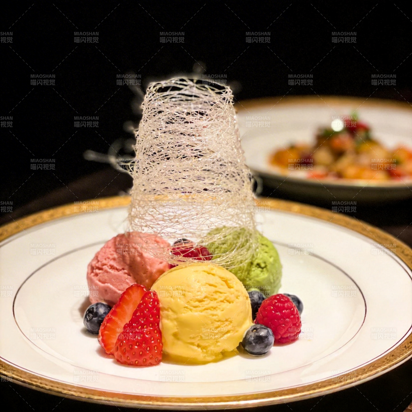 甜蜜冰淇淋塔图片