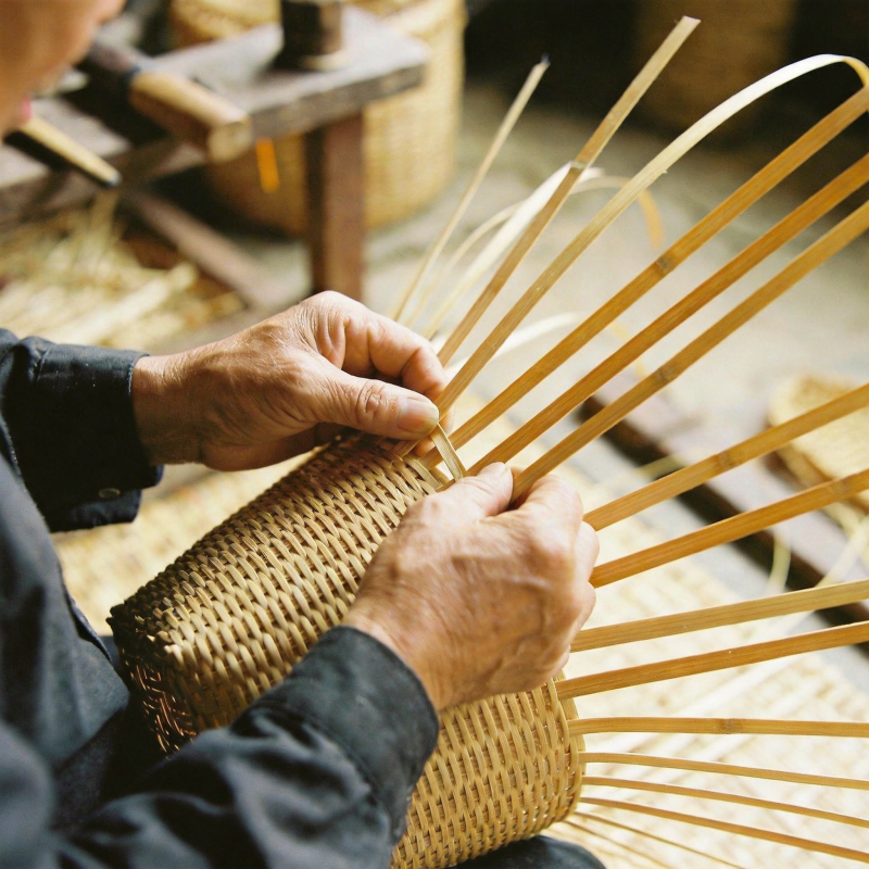 手工编织竹篮图片