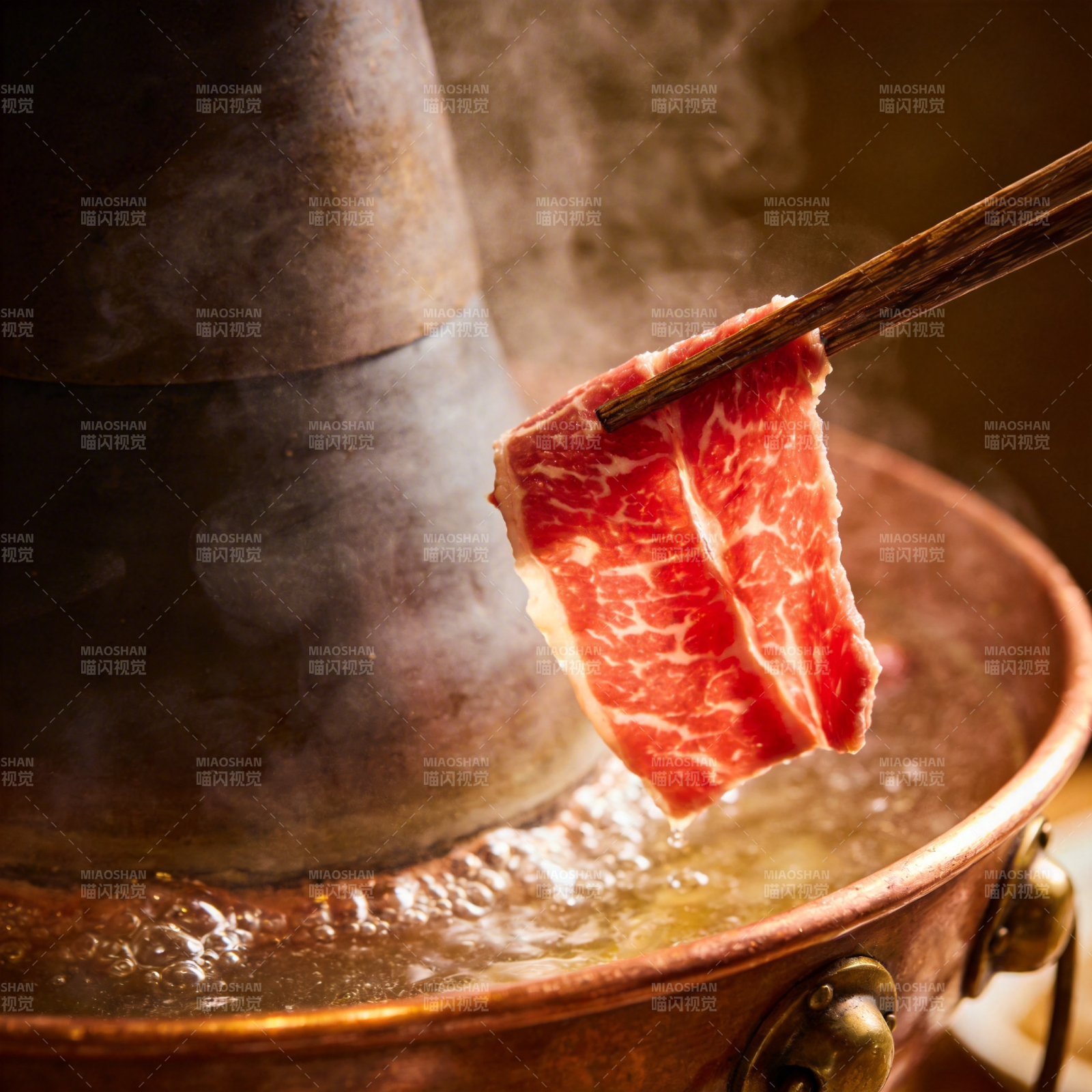 火锅涮肉 热气腾腾图片