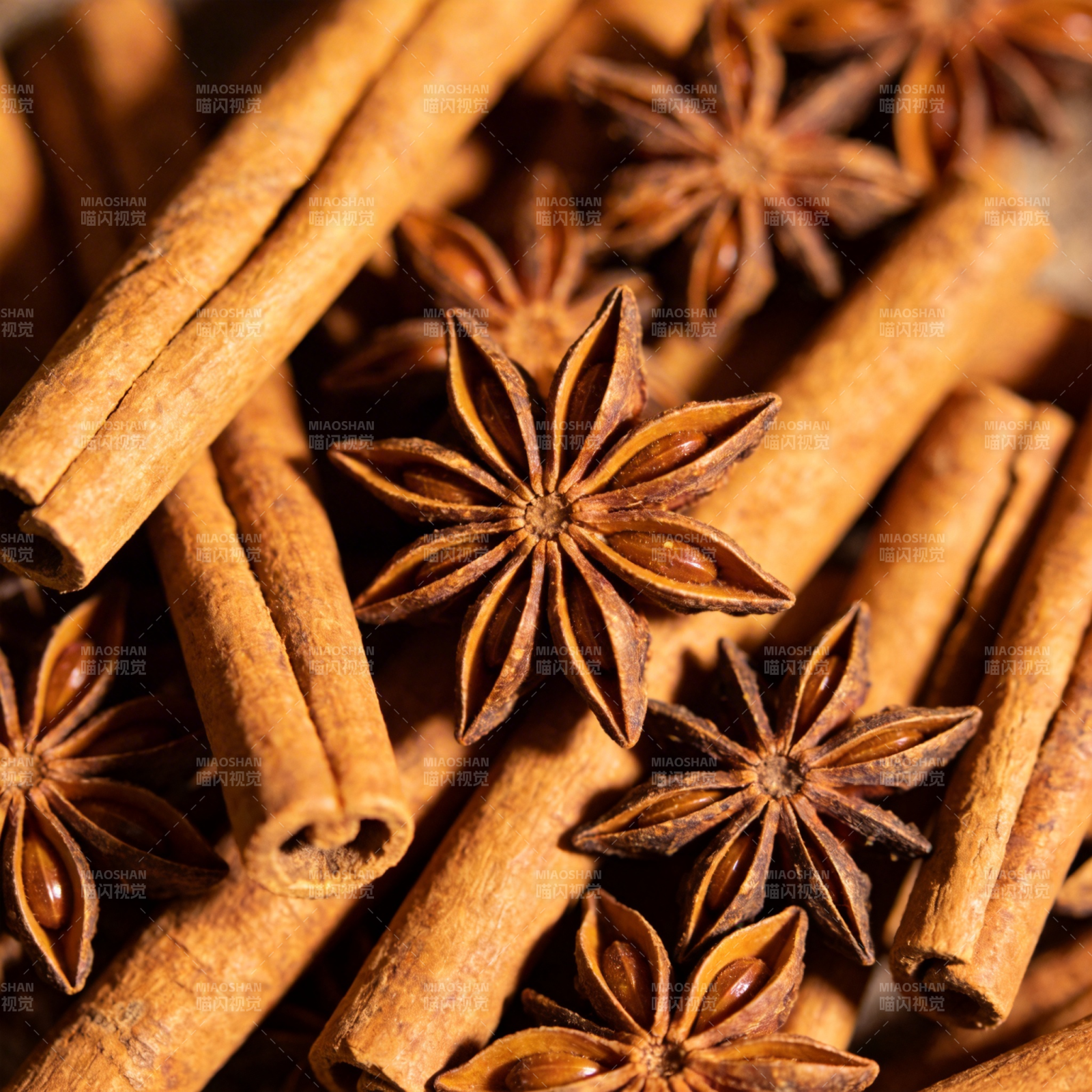 八角与桂皮的香气图片