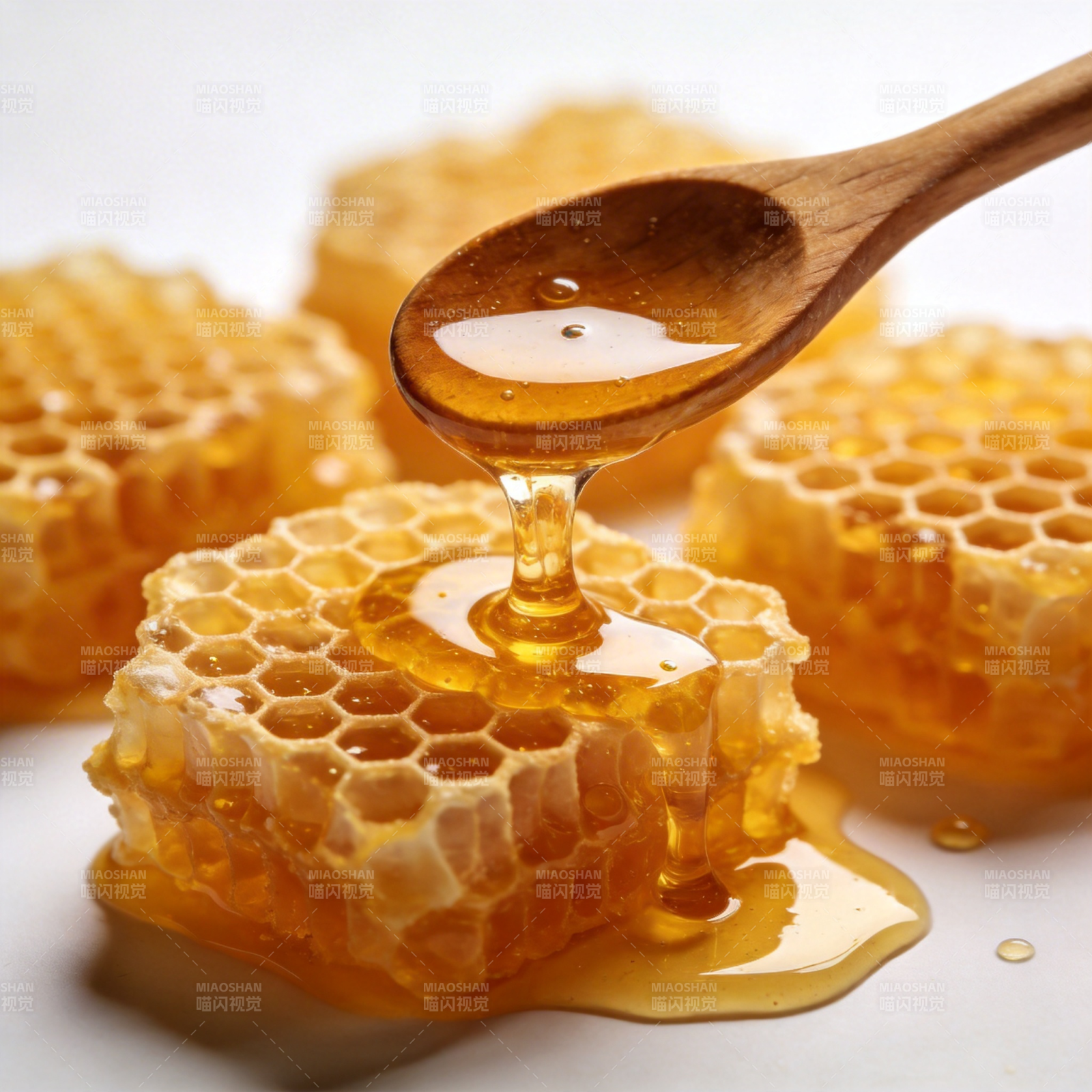 蜜滴蜂巢图片