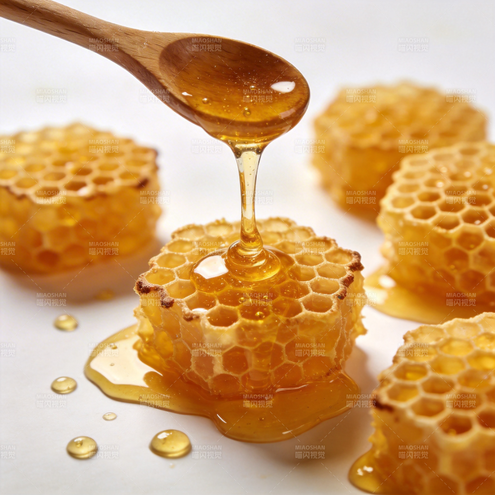 蜜滴蜂巢图片