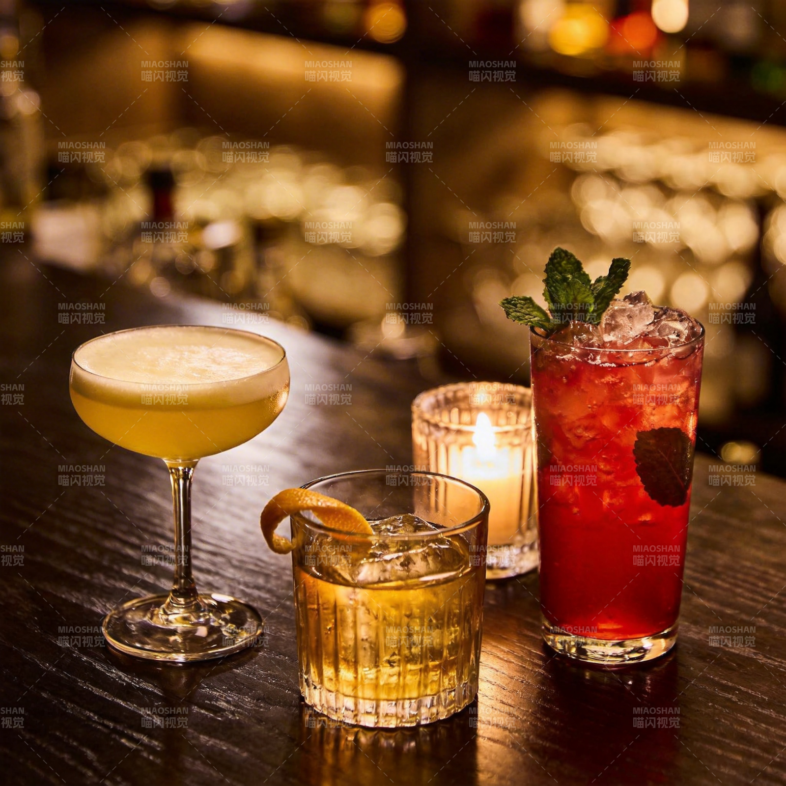 酒吧夜色 美酒相伴图片