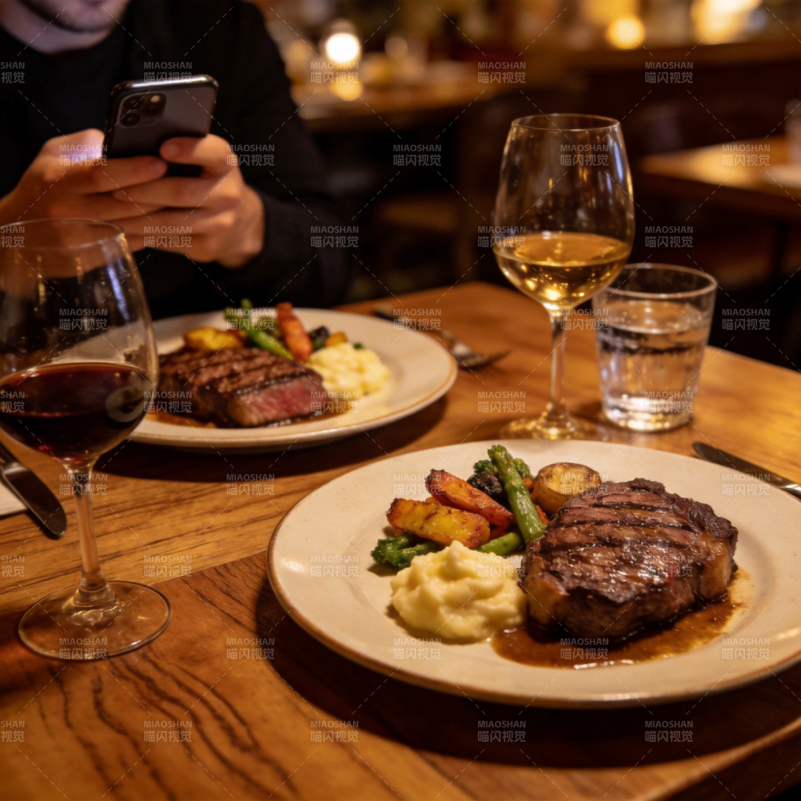 烛光晚餐 美味牛排图片