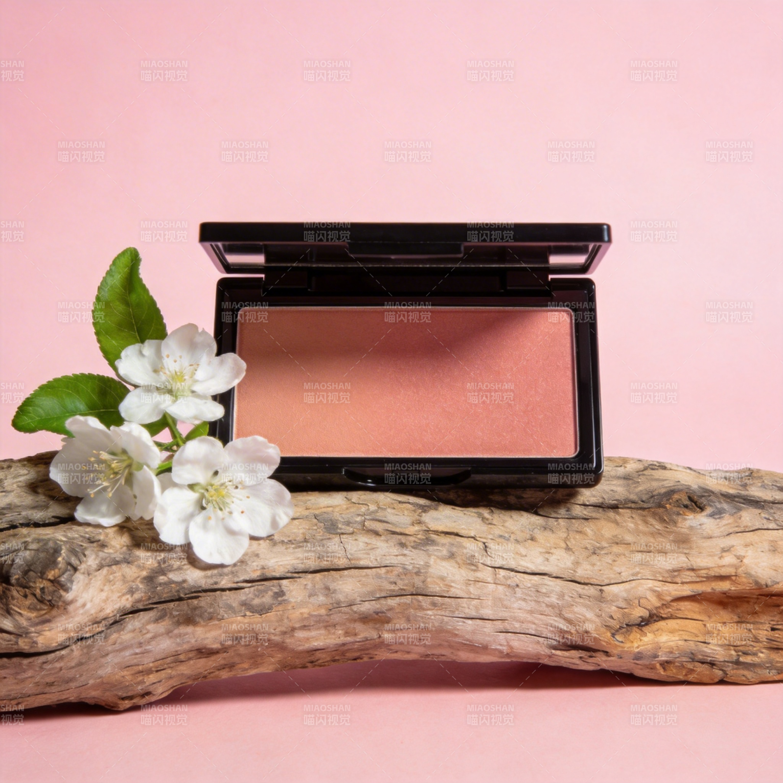 樱花腮红 自然美颜图片