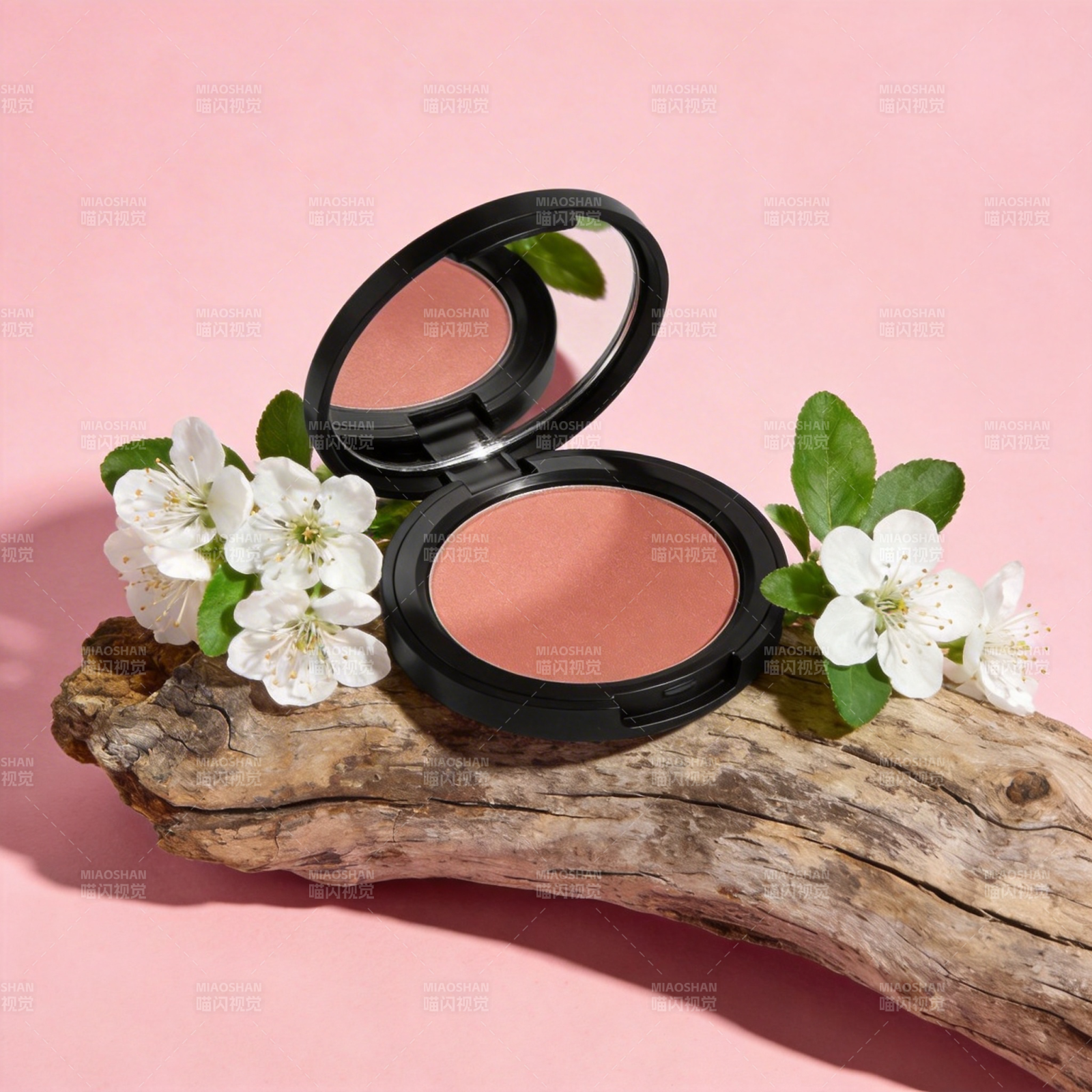 樱花腮红 自然美颜图片