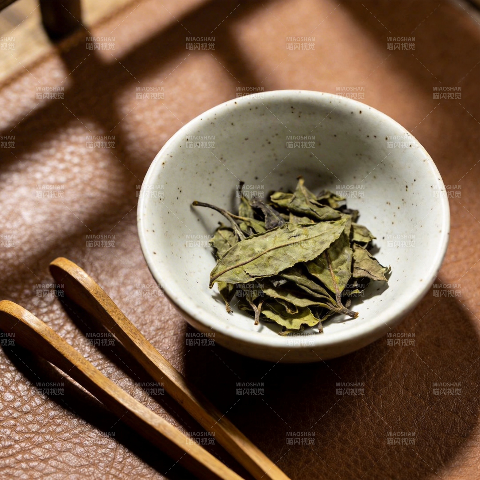 茶香静谧时光图片