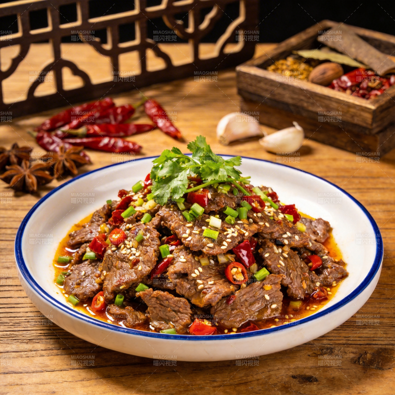 香辣牛肉片图片