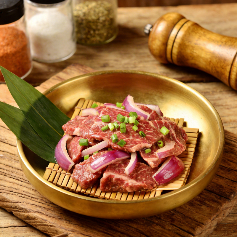 牛肉片配洋葱葱花图片
