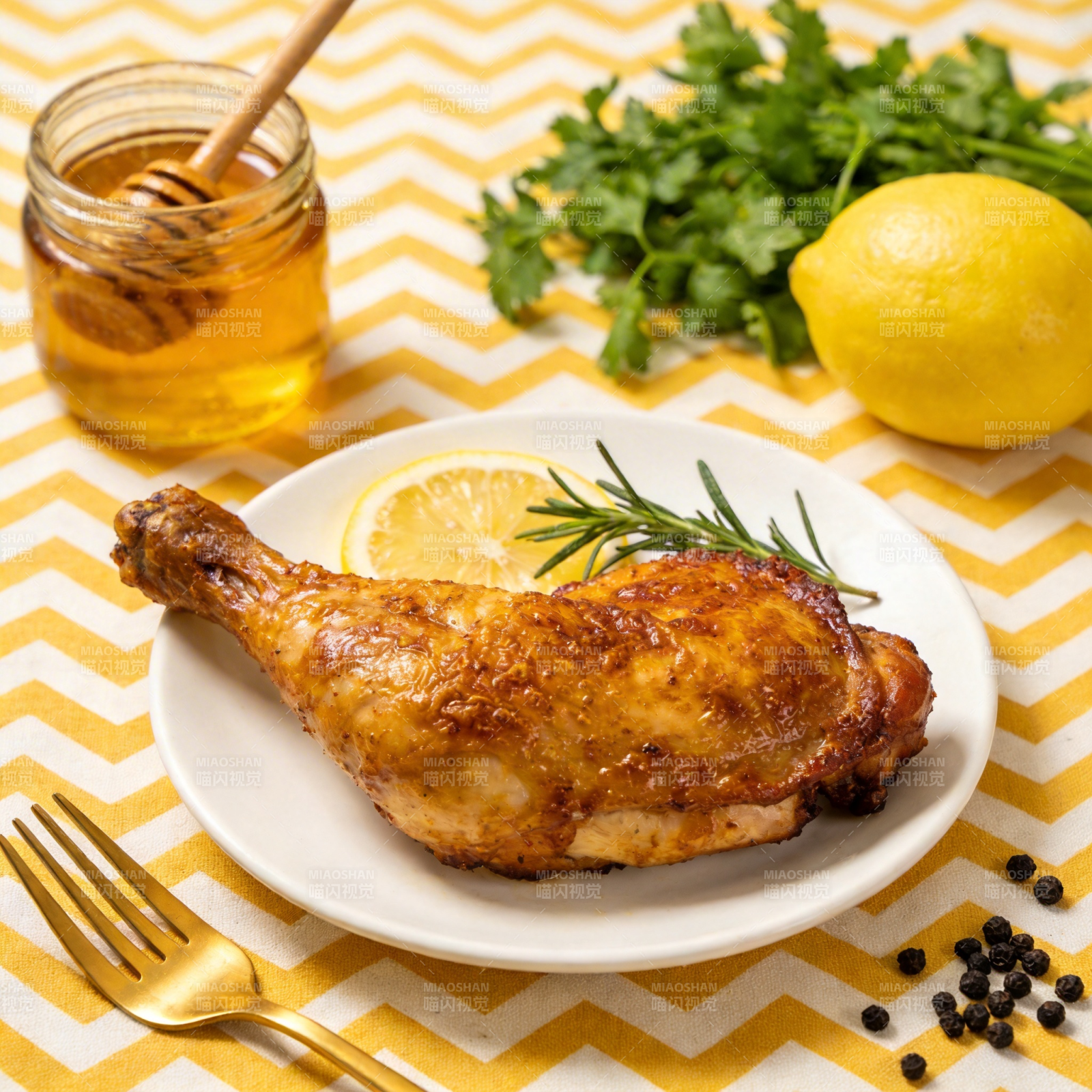 蜜汁烤鸡腿图片