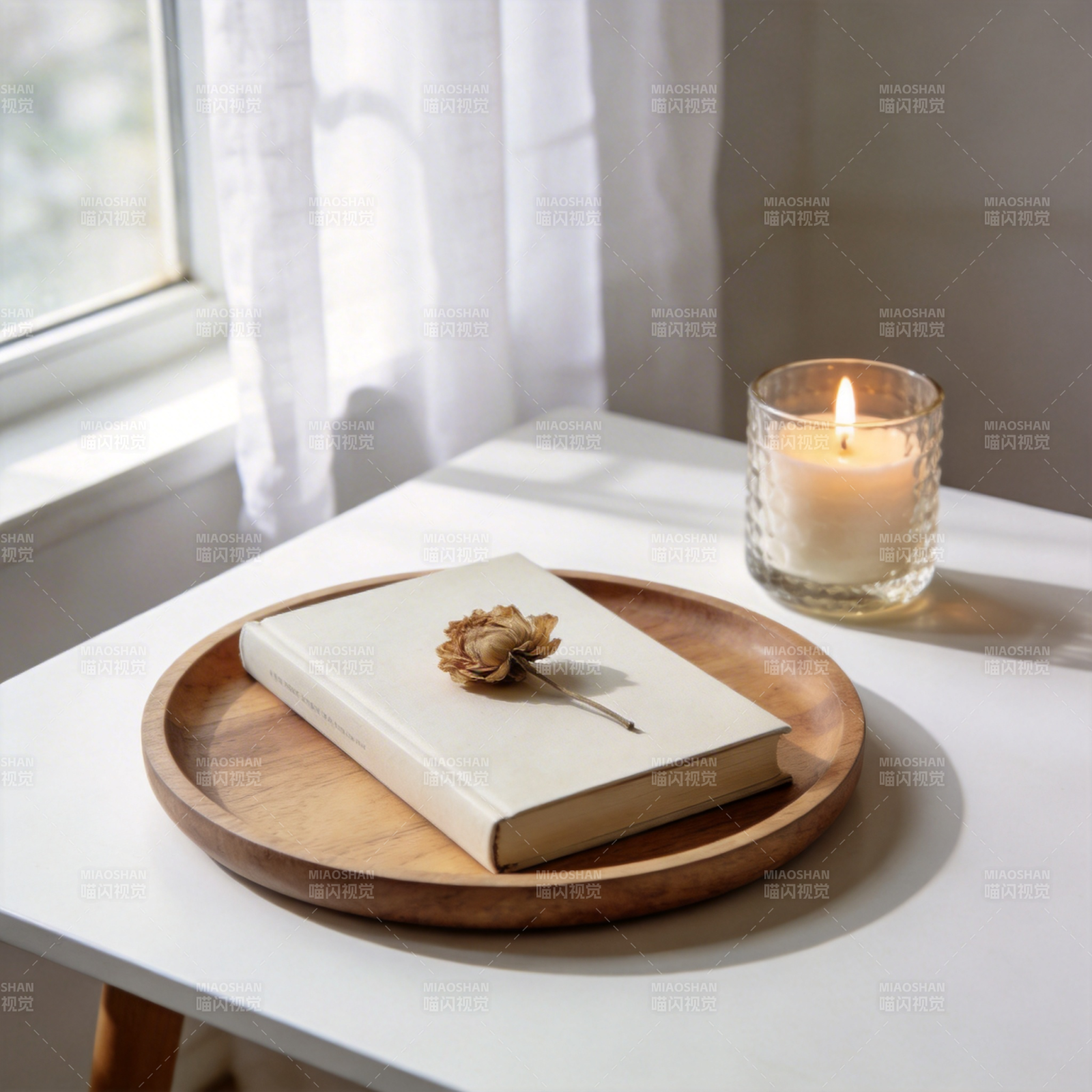 静谧时光 书与烛光图片