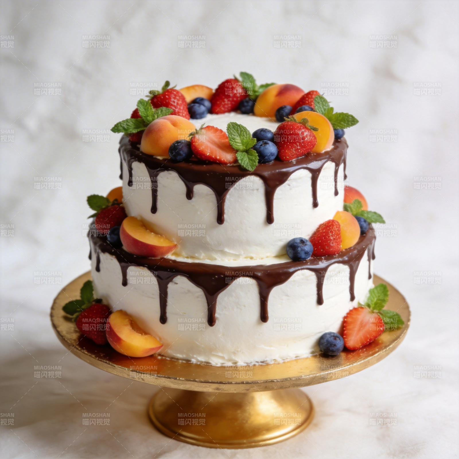 水果巧克力蛋糕图片