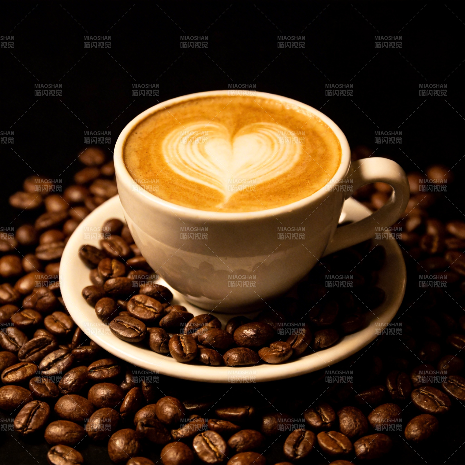 咖啡拉花心形艺术图片