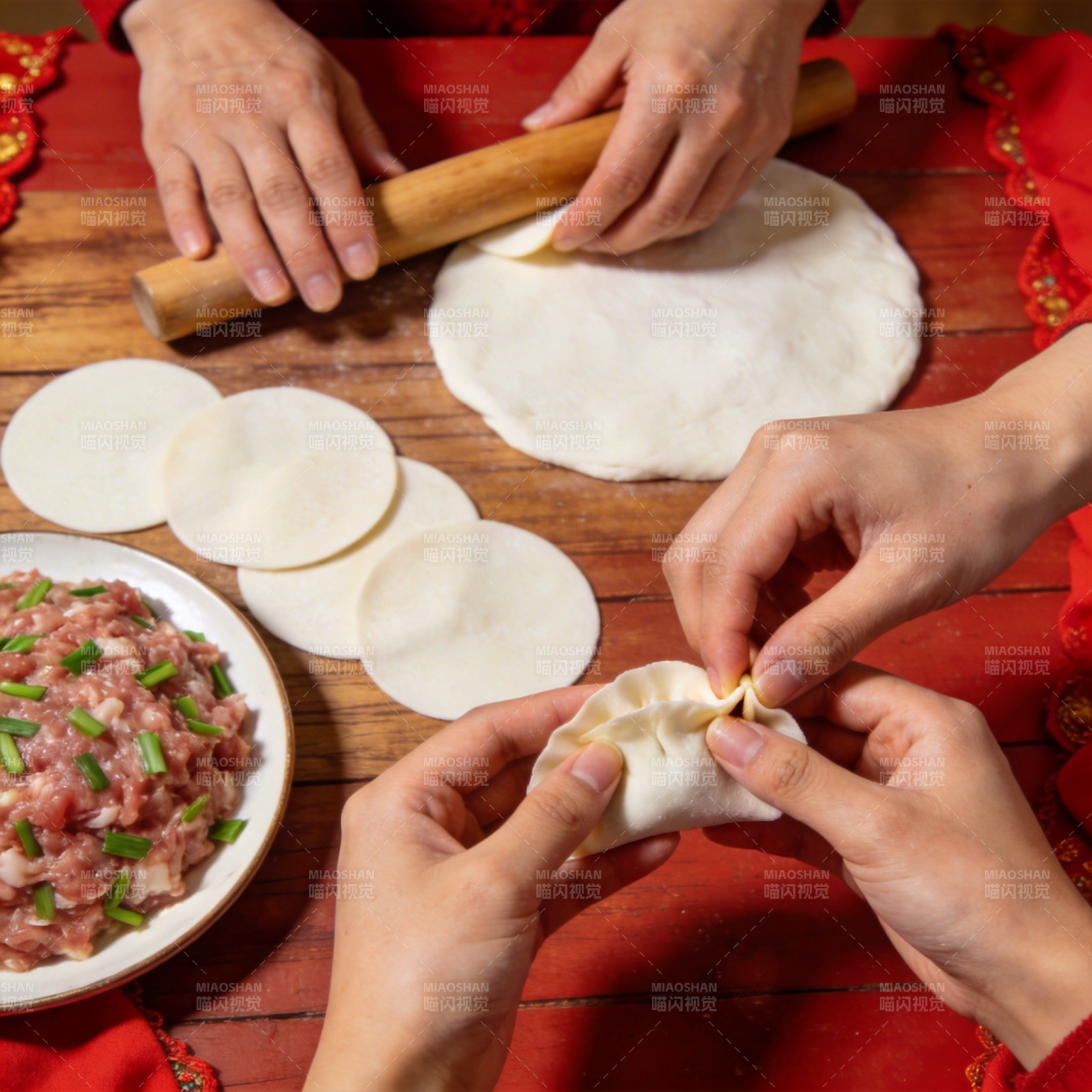 包饺子迎新春图片