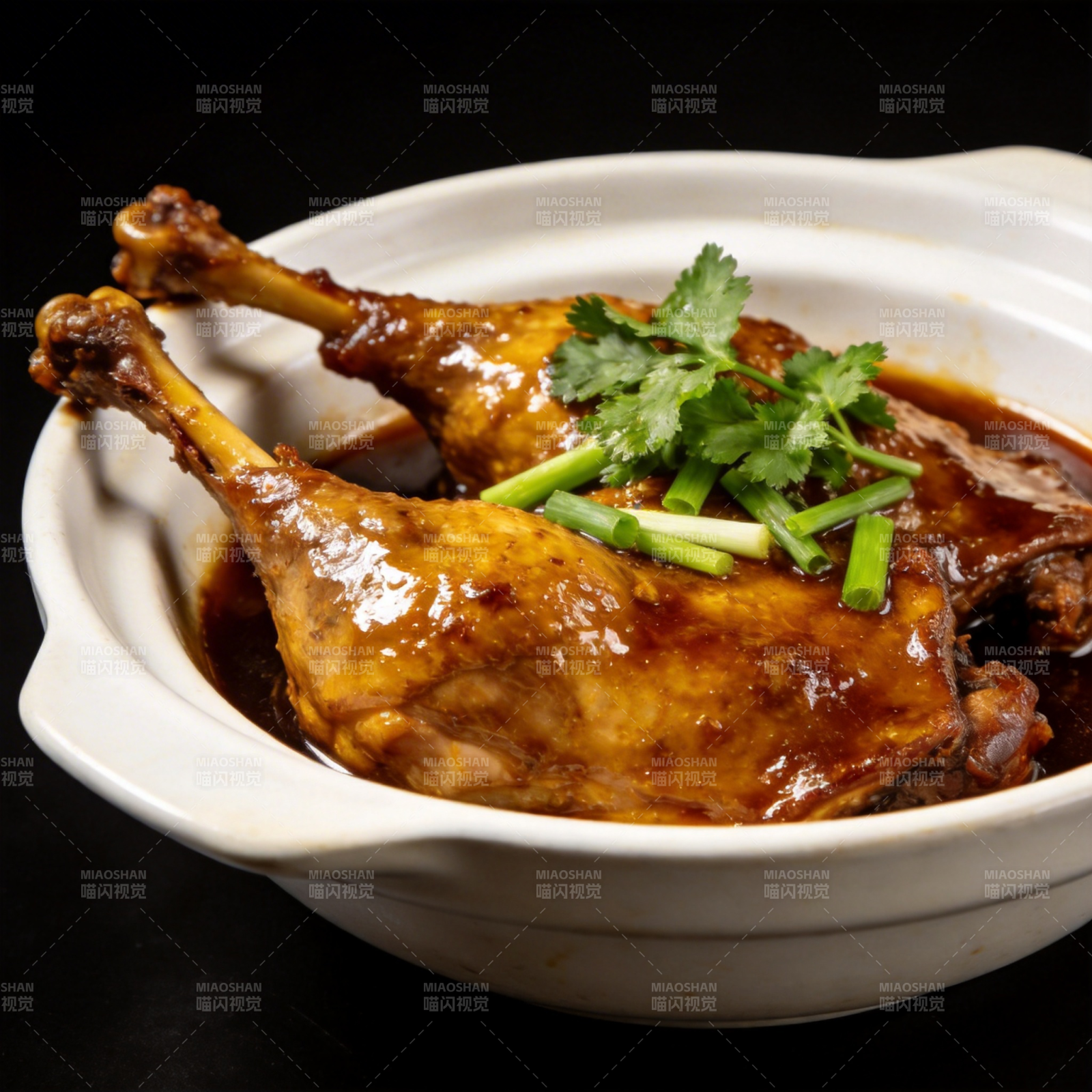 红烧鸭腿配香菜图片